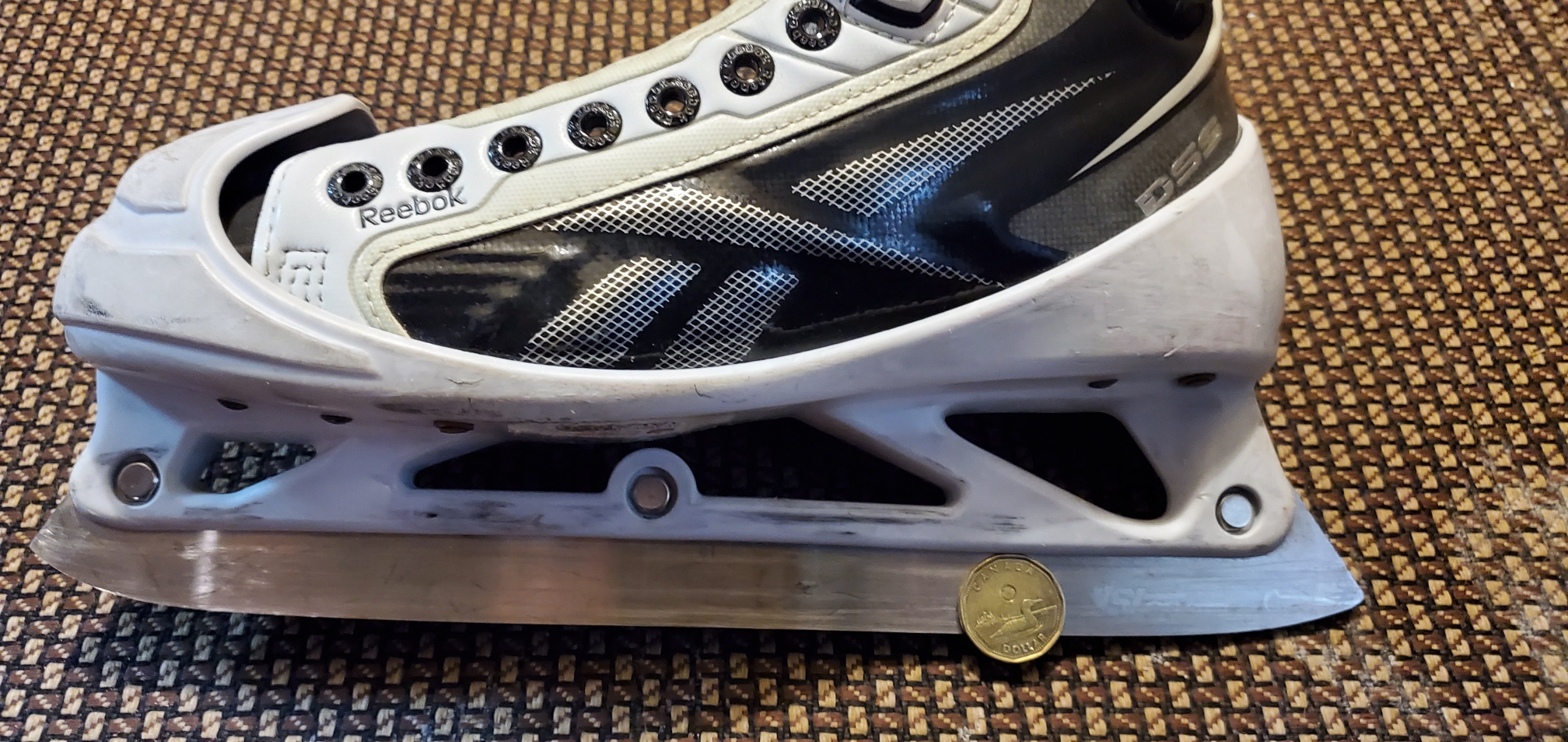 Senior Used Reebok 16K Hockey Goalie Skates Regular Width Size 7.5