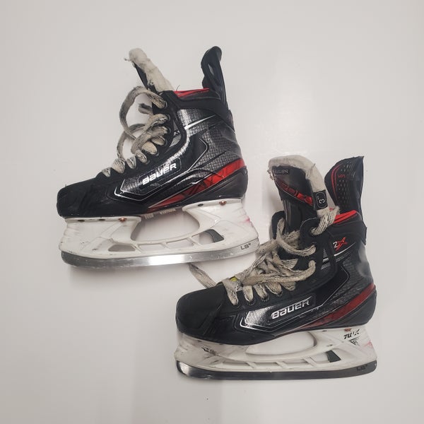 Junior Used Bauer Vapor 2X Hockey Skates Extra Wide Width Size 3