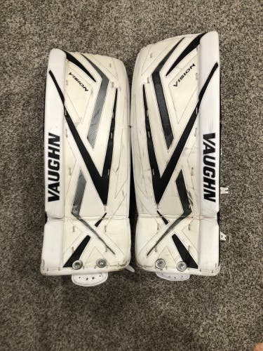 29" Vaughn  Vision 9200 Goalie Leg Pads