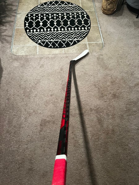 New Right Handed P28 Jetspeed FT4 Pro Hockey Stick