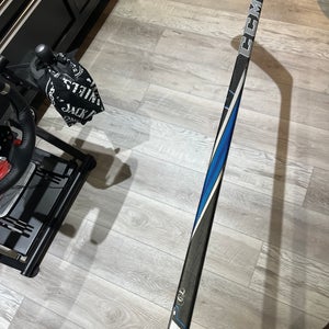 Senior New Left Hand Easton Synergy HTX Hockey Stick Pro Stock EDLER vancouver  Canucks