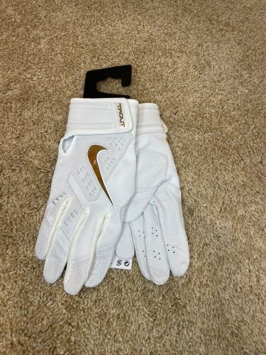 Trout elite 2.0 batting gloves Size Medium