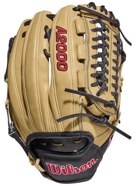 2022 Wilson A2000 D33 11.75 Pitcher's Baseball Glove RHT