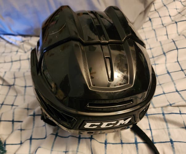 Used Large CCM FL90 Helmet
