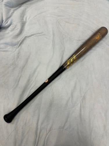 Marucci TVT Pro Model Matte Black/Smoke 31"/28oz Maple Wood Bat (slight dent on barrel)