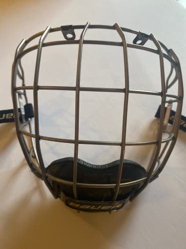 Bauer Re-Akt Cage Full Cage TITANIUM Size Small