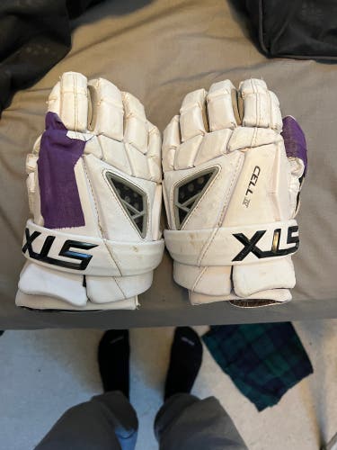 Used Player's STX Medium Cell IV Lacrosse Gloves