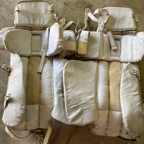 Used 29" Reebok 5K Goalie Leg Pads