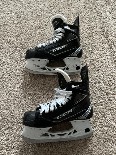 Junior CCM Ribcore 76K skates Size 4.5D