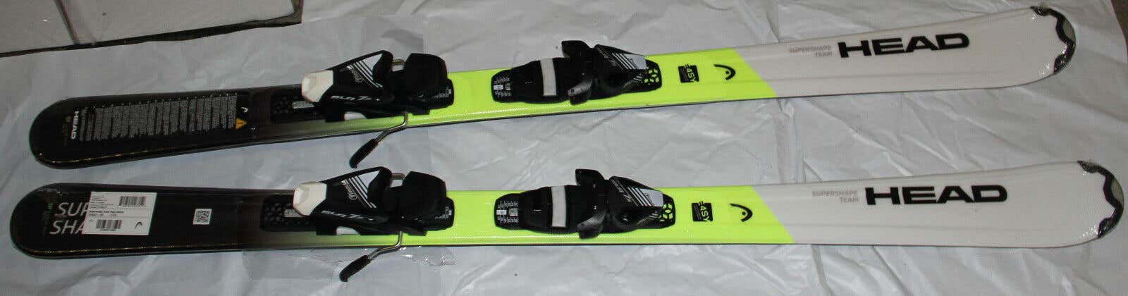 NEW HEAD Supershape team 4Easy Junior skis 137cm +Tyrolia adjustable bindings NEW