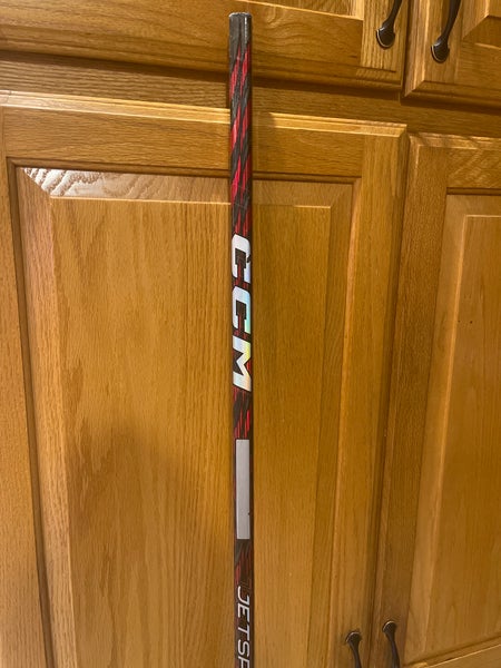 Intermediate Used CCM Right Handed JetSpeed FT5 Pro Hockey Stick P28