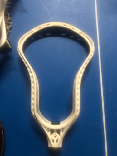 Used Attack & Midfield Unstrung Evo 5 Head