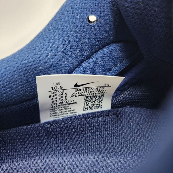 Nike na blue running shoes clearance