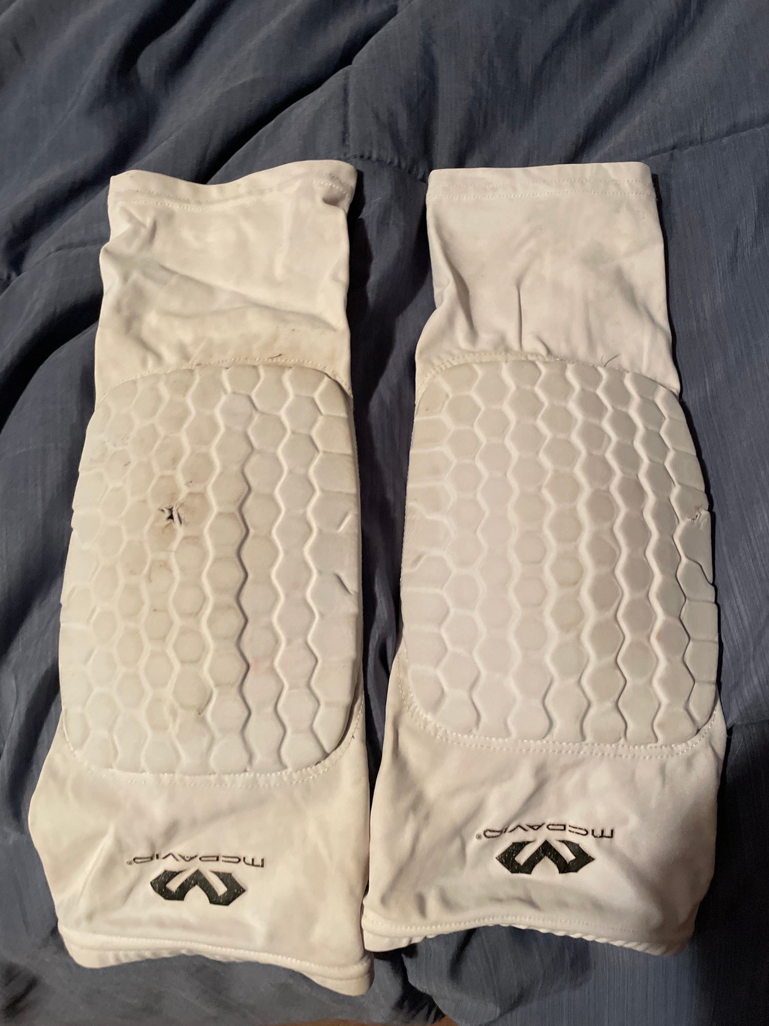 Pittsburgh Pirates Nike Dri-Fit Knee Pads Unisex White New MD/LG