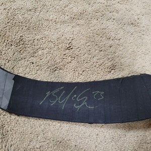 BROCK MCGINN 21'22 Signed Pittsburgh Penguins NHL Game Used Hockey Stick COA d