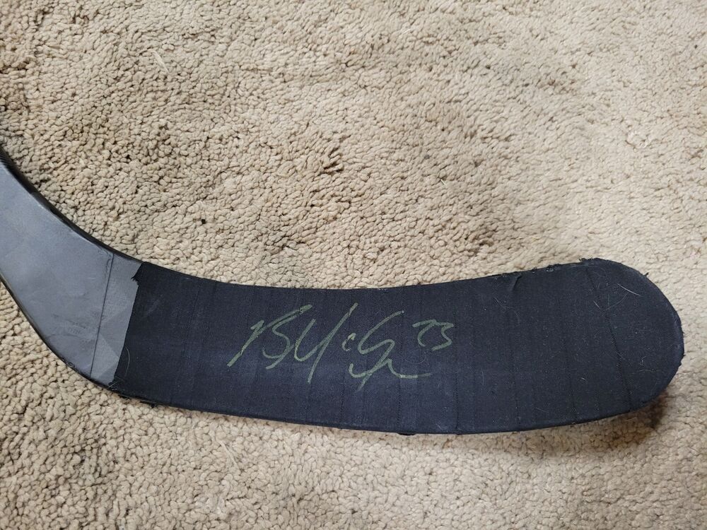 BROCK MCGINN 21'22 Signed Pittsburgh Penguins NHL Game Used Hockey Stick COA d