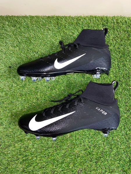 Nike Vapor Untouchable Pro 3 D Football Cleats AO3022-010 Men's