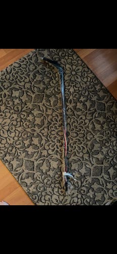 Intermediate Right Handed P92 Vapor 3X Pro Hockey Stick