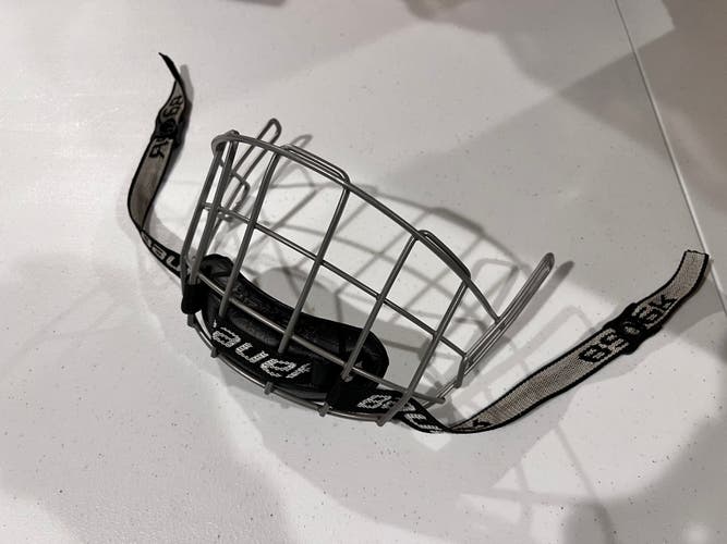 Used Large Bauer Hybrid Shield CAGE ONLY!