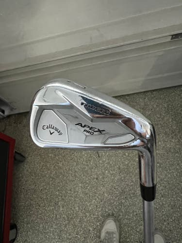Men's Right Handed Extra Stiff Flex Steel Shaft Apex Pro Iron Set