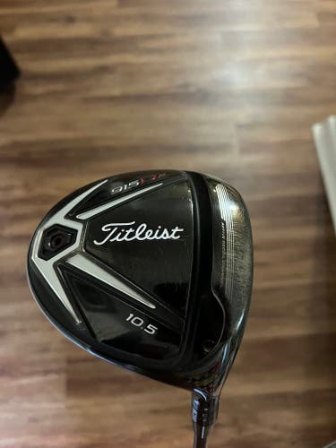 Used Men's Titleist Right Handed 915D2 Driver Regular Flex 10.5 Loft