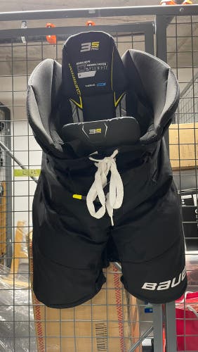 Senior Medium Bauer Supreme 3S Pro Hockey Pants