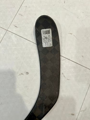 Intermediate Used Left Hand Bauer Nexus Geo Hockey Stick P28