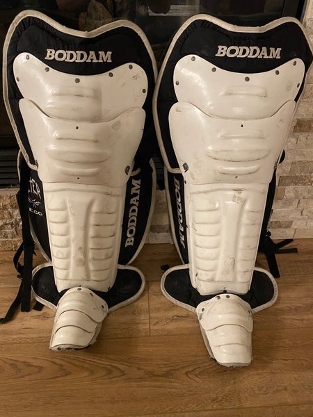 Boddam Leg Pads