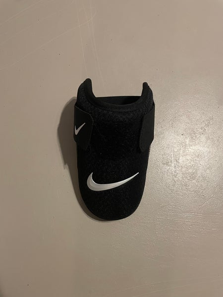 Nike Adult Hitter's Elbow Guard *NEW*