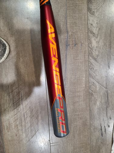 Used 2023 AXE Composite Avenge Bat (-6) 28 oz 34"