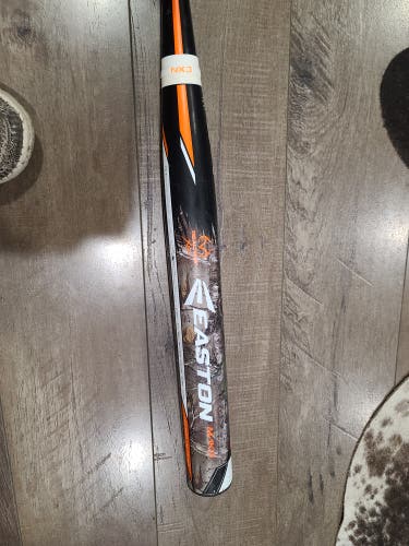 Used 2018 Easton Composite Mako Bat (-7) 28 oz 34"