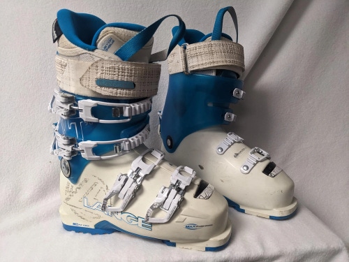 Lange XT 90 Ski Boots Size 23.5 Color White Condition Used