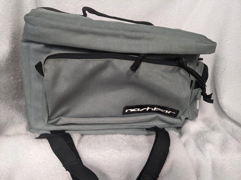 Nashbar Bike Soft-Sided Cooler Bag with Pockets Size 12x8x6 Green Used