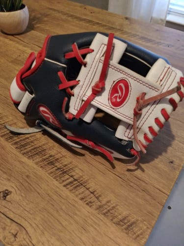 2 Used Youth Rawlings Baseball Gloves