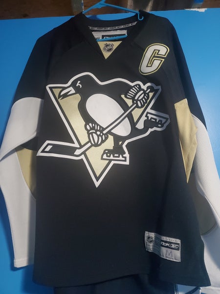 NWT-XL PITTSBURGH PENGUINS 2011 NHL WINTER CLASSIC LICENSED REEBOK HOCKEY  JERSEY