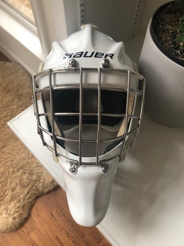 Bauer 950 Hockey Goalie Mask Size Medium