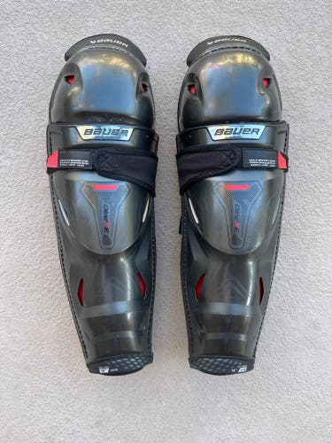 Used Bauer Vapor 3X Pro Hockey Shin Guards - Senior, 16”