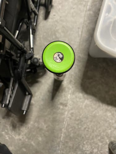 Used 2017 DeMarini (-5) 27 oz 32" CF Zen Bat