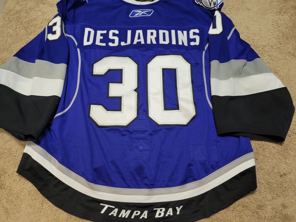 Ross Colton Signed Lightning Jersey (JSA)