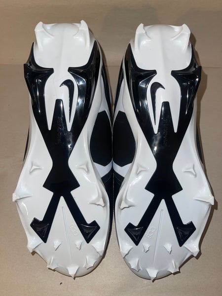 Nike Alpha Menace Pro 3 Black Football Cleat