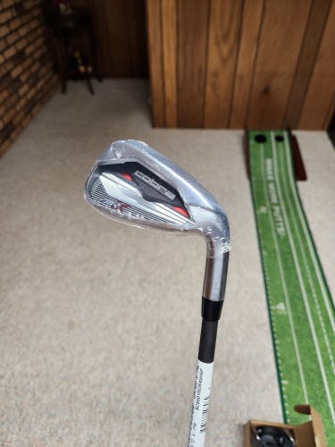 New Men's Cobra Right Handed Air-X Ultralite Iron Set Regular Flex 7 Pieces Graphite Shaft