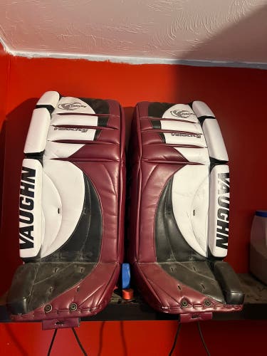 Vaughn V2 goalie leg pads
