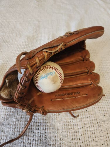 Champion Right Hand Throw Handcrafted Deep Set Pocket Baseball Glove 11.5" Game Ready