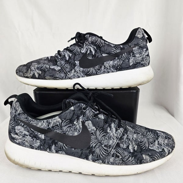 Roshe Run Mens Running Shoes Size Black Palm Floral Print | SidelineSwap