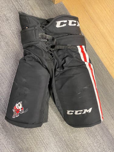 Senior Medium +2" Used CCM Pro Stock Niagara Ice Dogs HP31 Hockey Pants