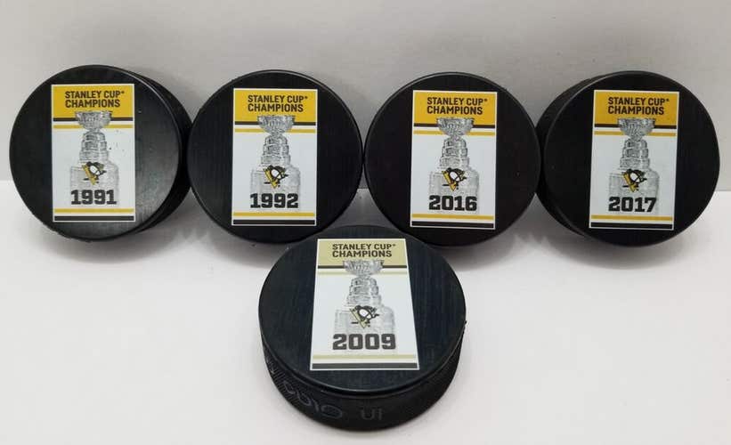 Pittsburgh Penguins Stanley Cup Champions Banner 5 Hockey Puck Set