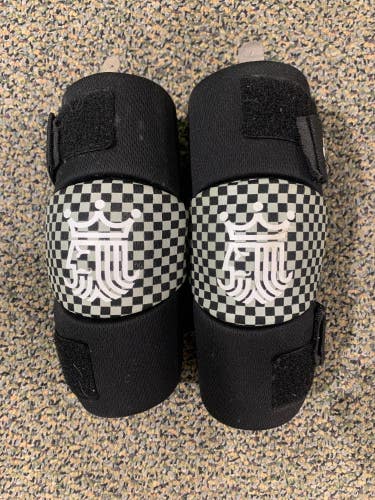 Used Brine Lacrosse Arm Pads (Size: Small)