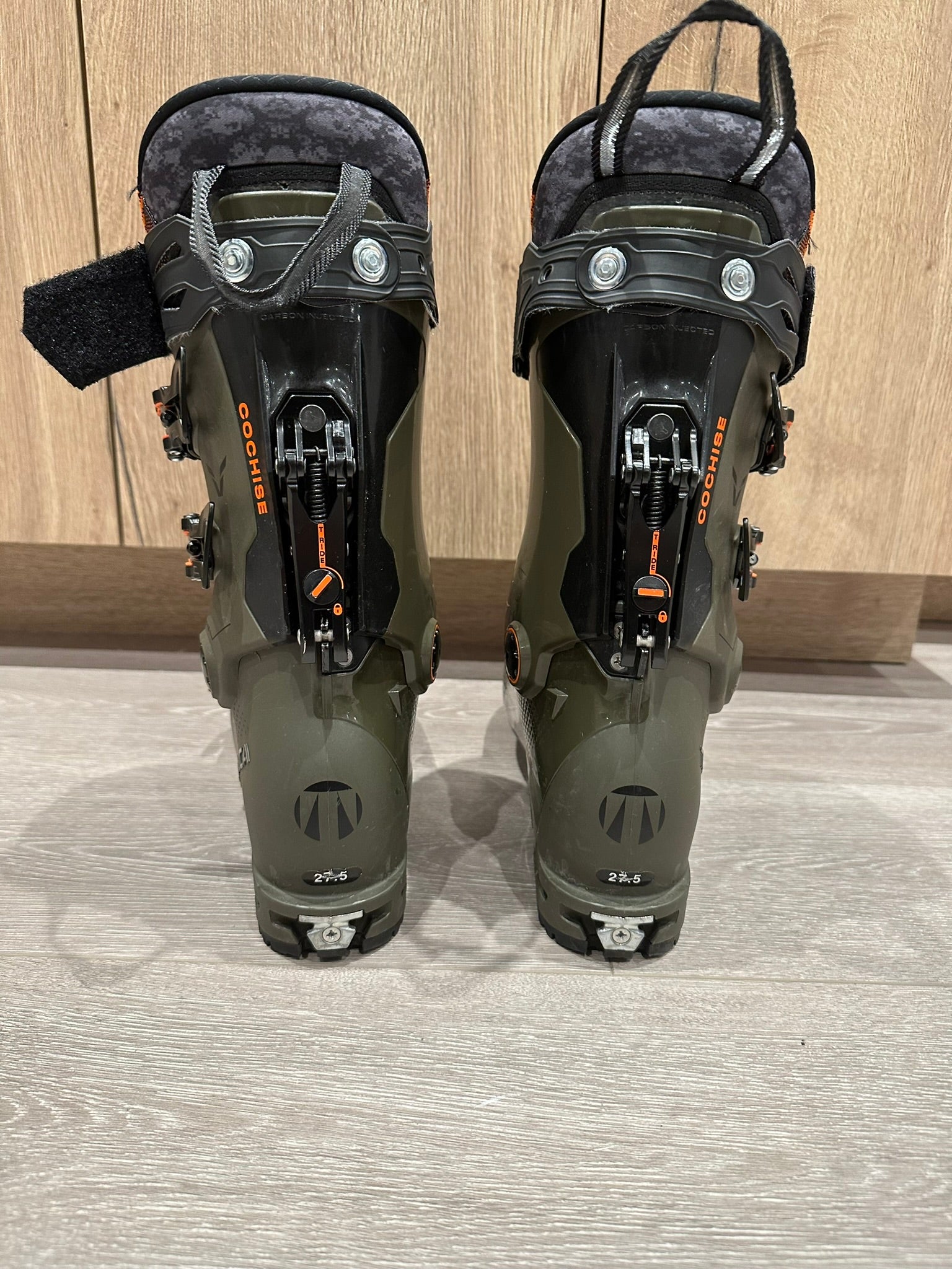 NEW 2021 Men's Tecnica Cochise 120 DYN Ski Boots | SidelineSwap
