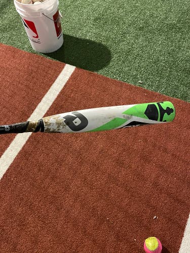 Used DeMarini (-5) 28 oz 33" CF Zen Bat