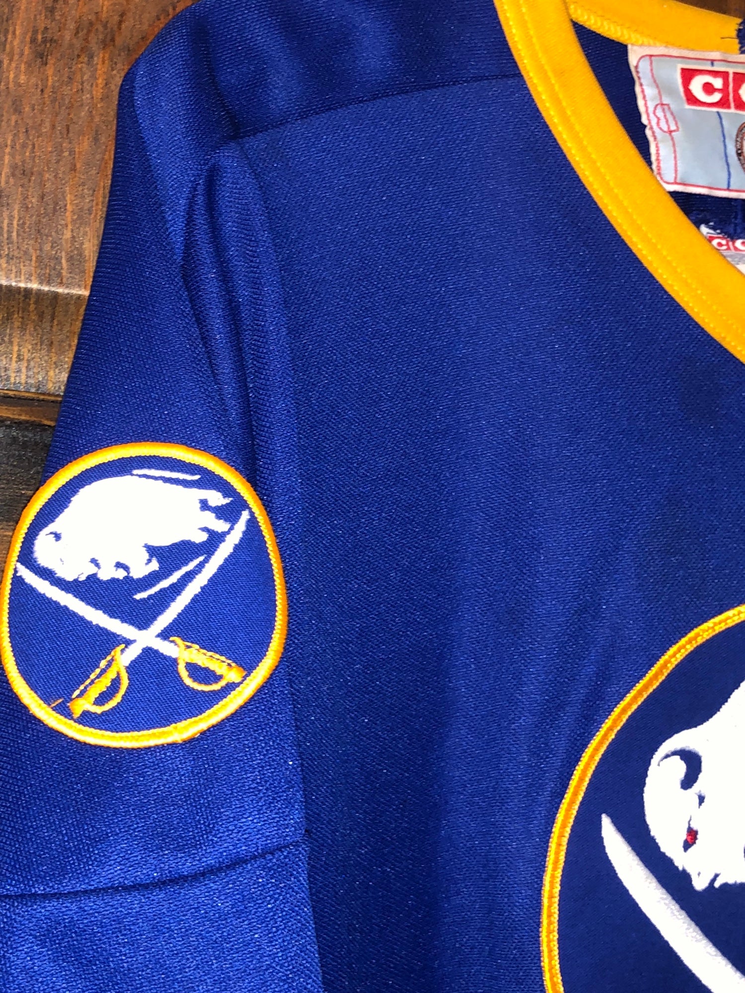 Outerstuff Buffalo Sabres Premier Jersey - Blank Royal Blue / Youth L/XL